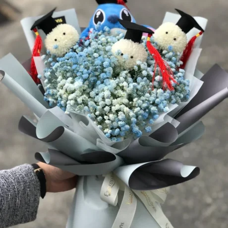 Ohana Graduation Bouquet